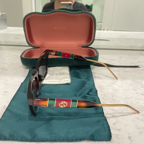 Gucci GG0598S 002 Sunglasses Women's Havana/Blue Lenses *Authentic*looks new - Picture 3 of 6